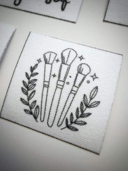 מדבקות רקמה - מארז איפור וטיפוח